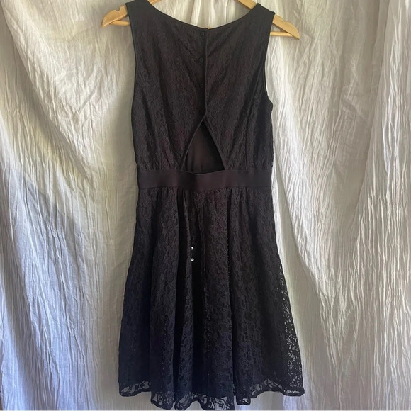 Only Black Lace Sleeveless Party Dress, 38 - Picture 11 of 13